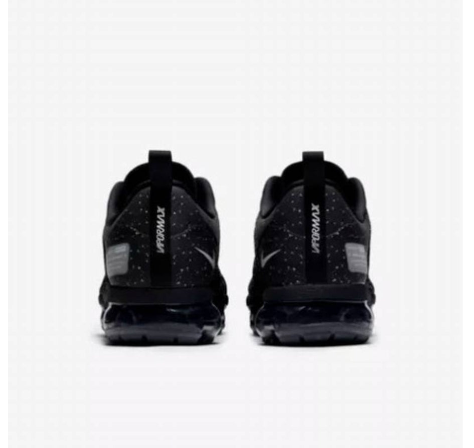 Les baskets Nike Vapormax 2018-2019 incarnent un style audacieux et une performance inégalée, design avant-gardiste 
.pas cher. Le moins cher.