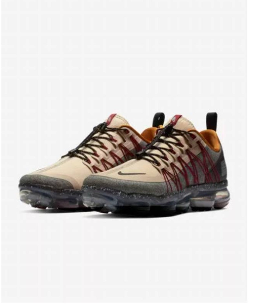 Les baskets Nike Vapormax 2018-2019 incarnent un style audacieux et une performance inégalée, design avant-gardiste 
.pas cher. Le moins cher.