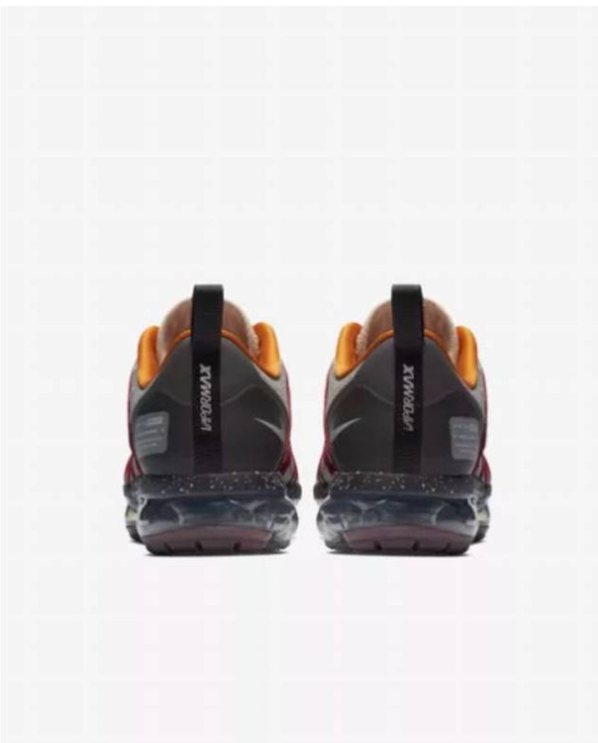 Les baskets Nike Vapormax 2018-2019 incarnent un style audacieux et une performance inégalée, design avant-gardiste 
.pas cher. Le moins cher.