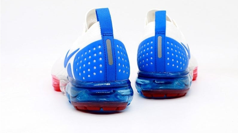 Les baskets Nike Vapormax 2018-2019 incarnent un style audacieux et une performance inégalée, design avant-gardiste 
.pas cher. Le moins cher.