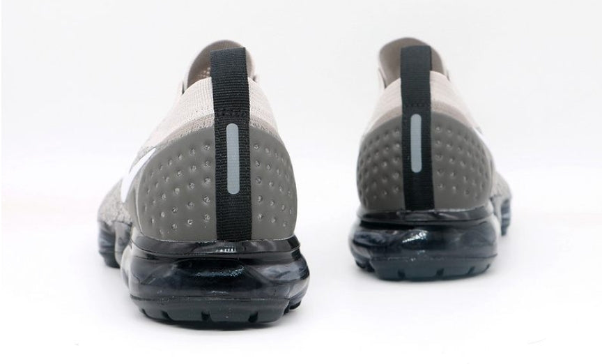 Les baskets Nike Vapormax 2018-2019 incarnent un style audacieux et une performance inégalée, design avant-gardiste
.pas cher. Le moins cher.
