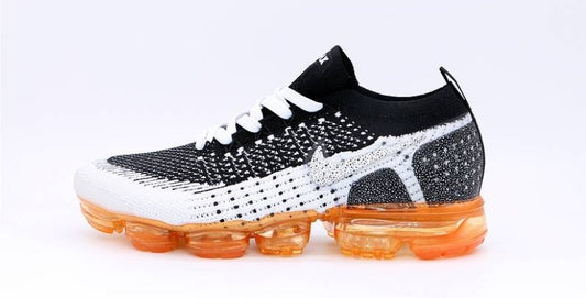 Les baskets Nike Vapormax 2018-2019 incarnent un style audacieux et une performance inégalée, design avant-gardiste 
.pas cher. Le moins cher.