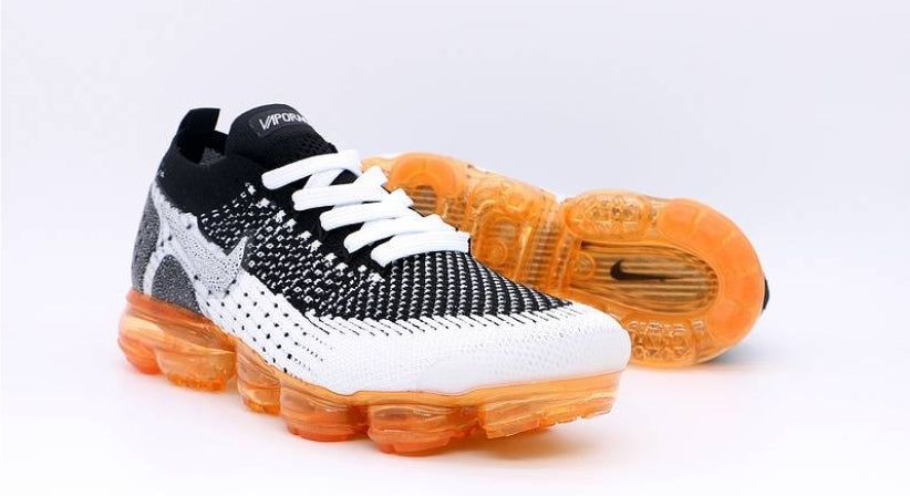 Les baskets Nike Vapormax 2018-2019 incarnent un style audacieux et une performance inégalée, design avant-gardiste 
.pas cher. Le moins cher.