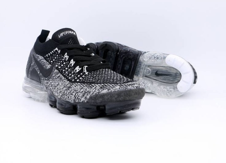 Les baskets Nike Vapormax 2018-2019 incarnent un style audacieux et une performance inégalée, design avant-gardiste 
.pas cher. Le moins cher.