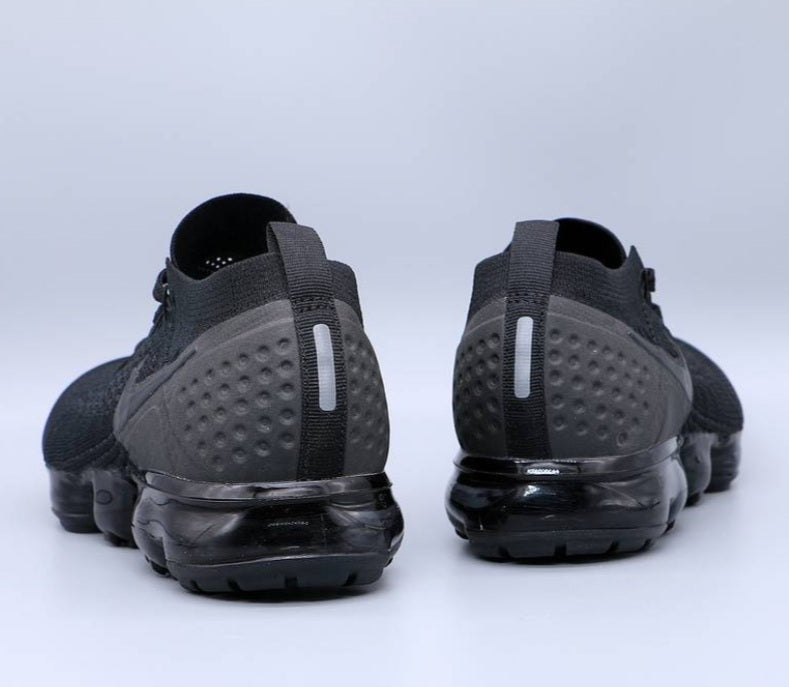 Les baskets Nike Vapormax 2018-2019 incarnent un style audacieux et une performance inégalée, design avant-gardiste 
.pas cher. Le moins cher.