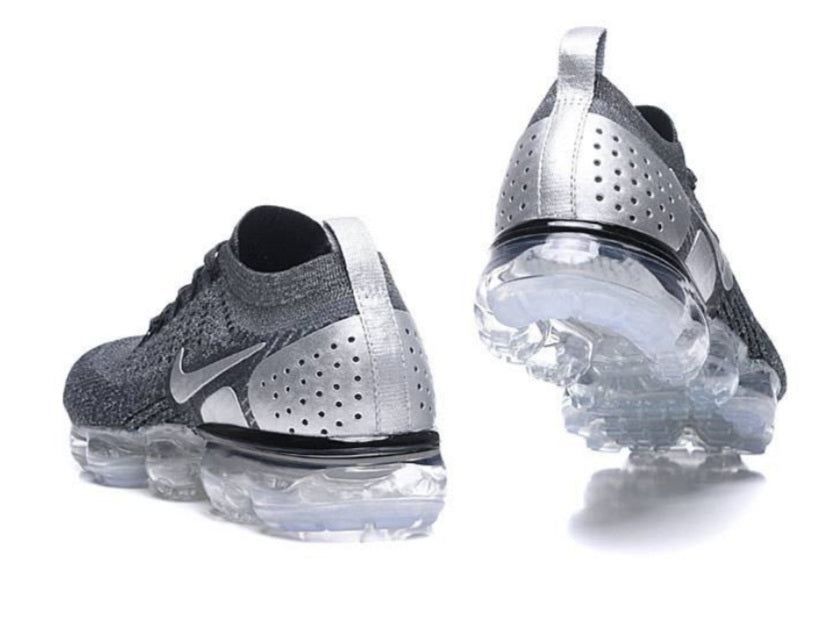 Les baskets Nike Vapormax 2018-2019 incarnent un style audacieux et une performance inégalée, design avant-gardiste 
.pas cher. Le moins cher.