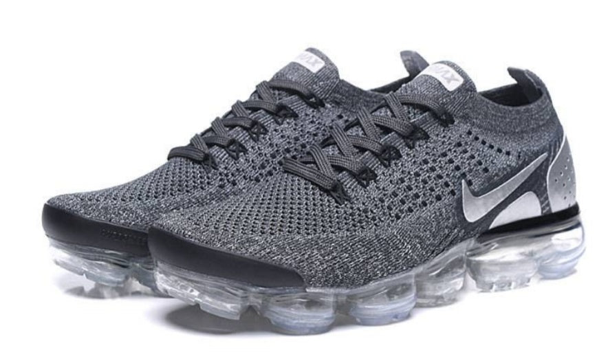 Les baskets Nike Vapormax 2018-2019 incarnent un style audacieux et une performance inégalée, design avant-gardiste 
.pas cher. Le moins cher.