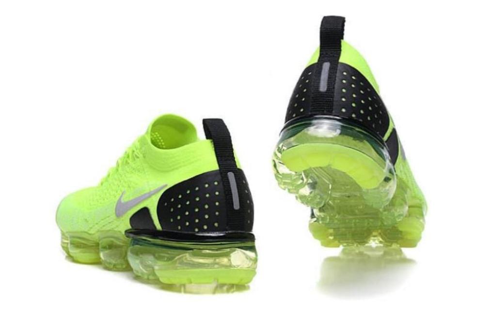 Les baskets Nike Vapormax 2018-2019 incarnent un style audacieux et une performance inégalée, design avant-gardiste 
.pas cher. Le moins cher.