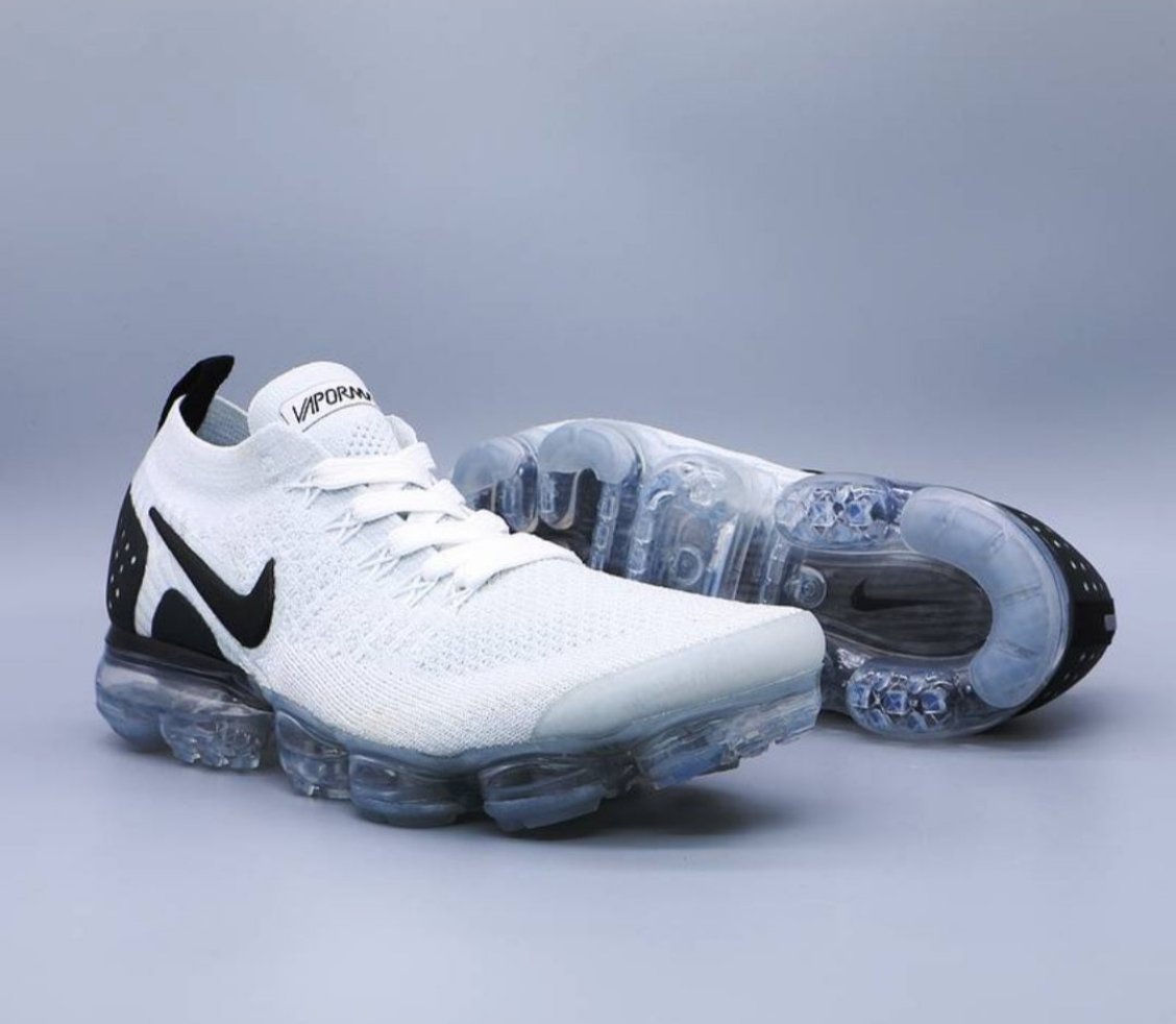 Les baskets Nike Vapormax 2018-2019 incarnent un style audacieux et une performance inégalée, design avant-gardiste
.pas cher. Le moins cher.