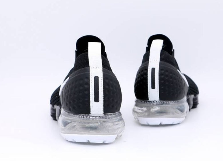 Les baskets Nike Vapormax 2018-2019 incarnent un style audacieux et une performance inégalée, design avant-gardiste 
.pas cher. Le moins cher.