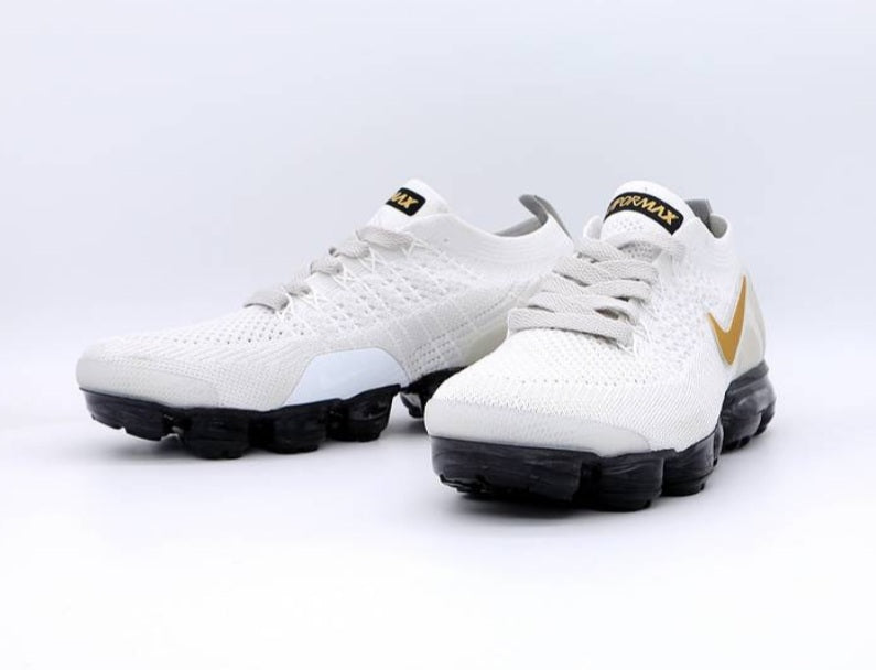 Les baskets Nike Vapormax 2018-2019 incarnent un style audacieux et une performance inégalée, design avant-gardiste 
.pas cher. Le moins cher.