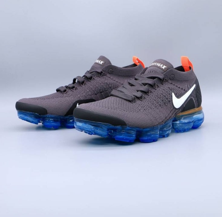Les baskets Nike Vapormax 2018-2019 incarnent un style audacieux et une performance inégalée, design avant-gardiste 
.pas cher. Le moins cher.