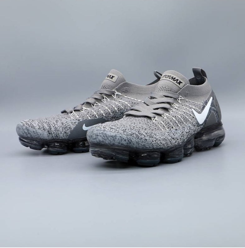 Les baskets Nike Vapormax 2018-2019 incarnent un style audacieux et une performance inégalée, design avant-gardiste 
.pas cher. Le moins cher.