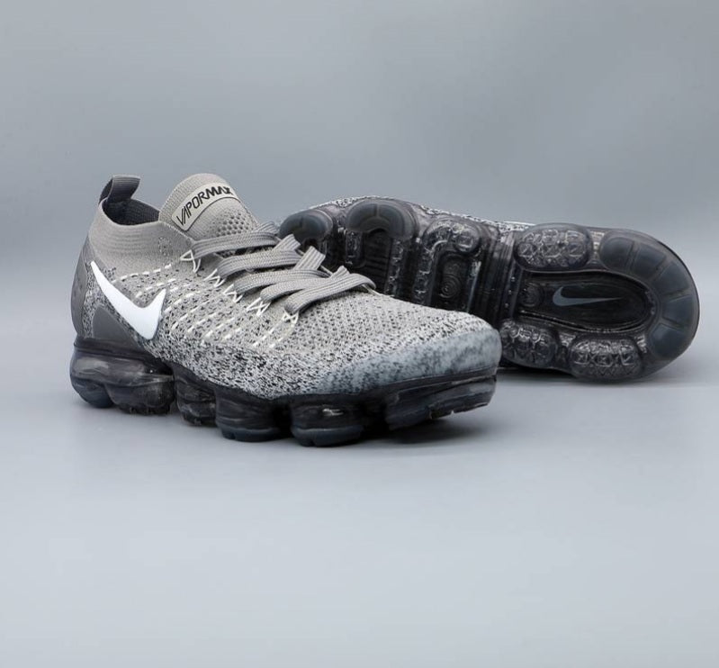 Les baskets Nike Vapormax 2018-2019 incarnent un style audacieux et une performance inégalée, design avant-gardiste 
.pas cher. Le moins cher.