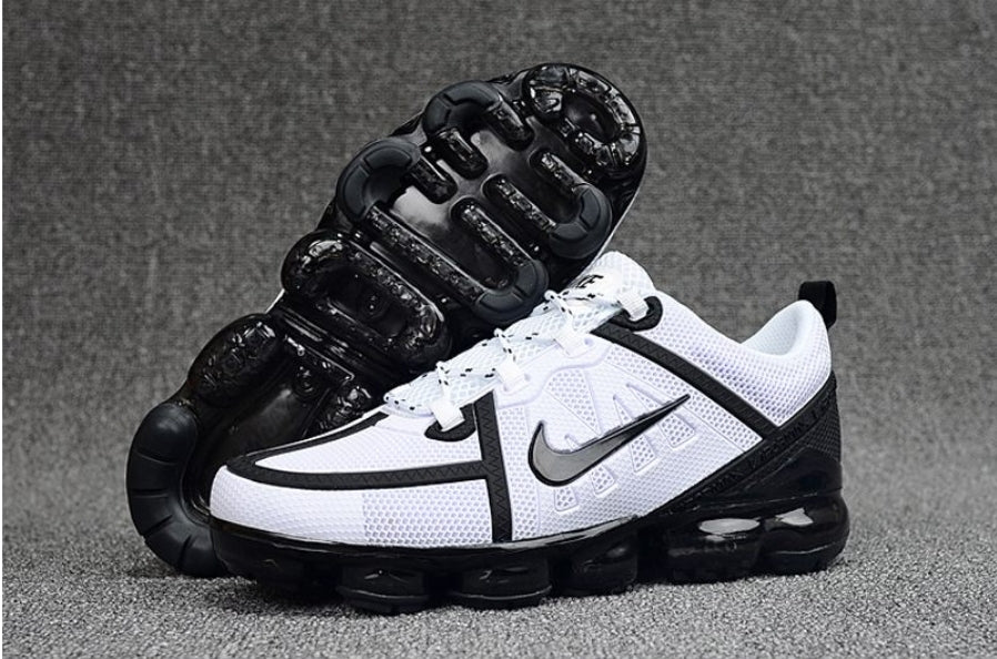 Les baskets Nike Vapormax 2018-2019 incarnent un style audacieux et une performance inégalée, design avant-gardiste 
.pas cher. Le moins cher.