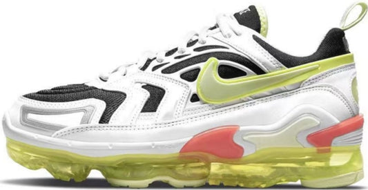 Les baskets Nike Air VaporMax 360 combinent un style rétro et  modernes. Leur design inspiré des années 2000 et leur. Pas cher.le moins Cher.