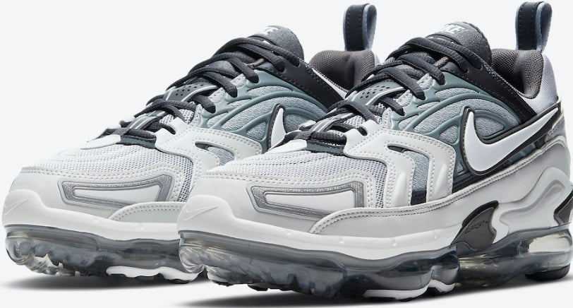 Les baskets Nike Air VaporMax 360 combinent un style rétro et  modernes. Leur design inspiré des années 2000 et leur. Pas cher.le moins Cher.