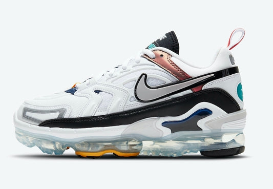 Les baskets Nike Air VaporMax 360 combinent un style rétro et  modernes. Leur design inspiré des années 2000 et leur. Pas cher.le moins Cher.