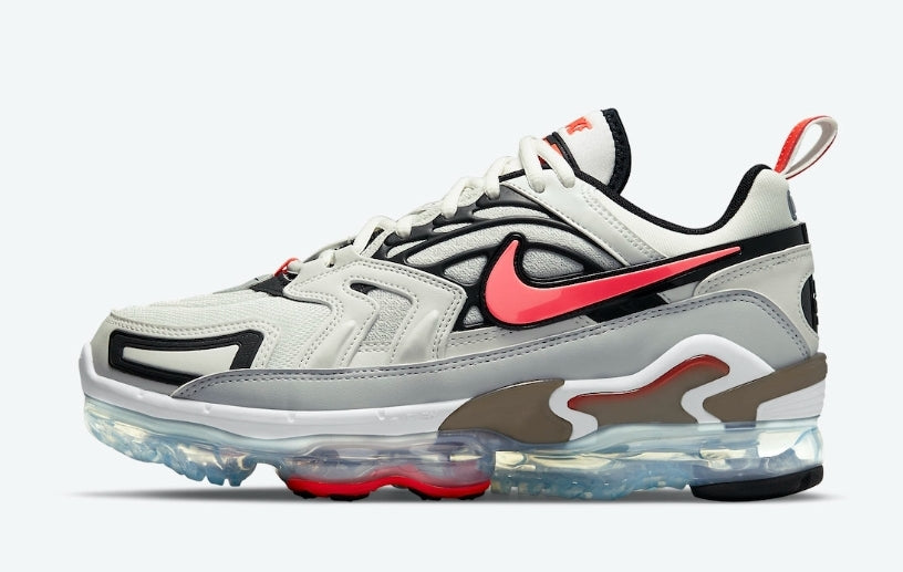 Les baskets Nike Air VaporMax 360 combinent un style rétro et  modernes. Leur design inspiré des années 2000 et leur. Pas cher.le moins Cher.