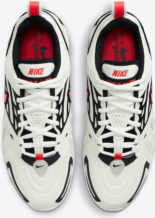 Les baskets Nike Air VaporMax 360 combinent un style rétro et  modernes. Leur design inspiré des années 2000 et leur. Pas cher.le moins Cher.