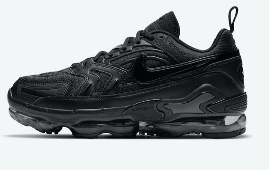 Les baskets Nike Air VaporMax 360 combinent un style rétro et  modernes. Leur design inspiré des années 2000 et leur. Pas cher.le moins Cher.