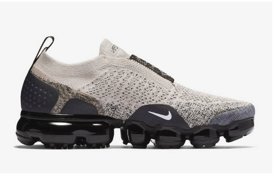 Nike Air VaporMax Moc 2
Moon Particle