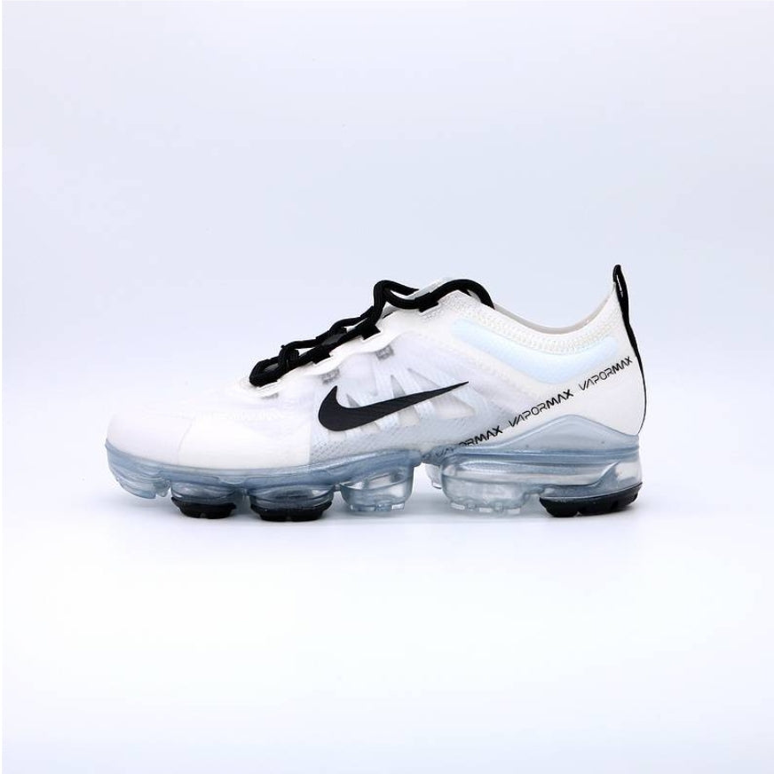 Les baskets Nike Vapormax 2018-2019 incarnent un style audacieux et une performance inégalée, design avant-gardiste 
.pas cher. Le moins cher.