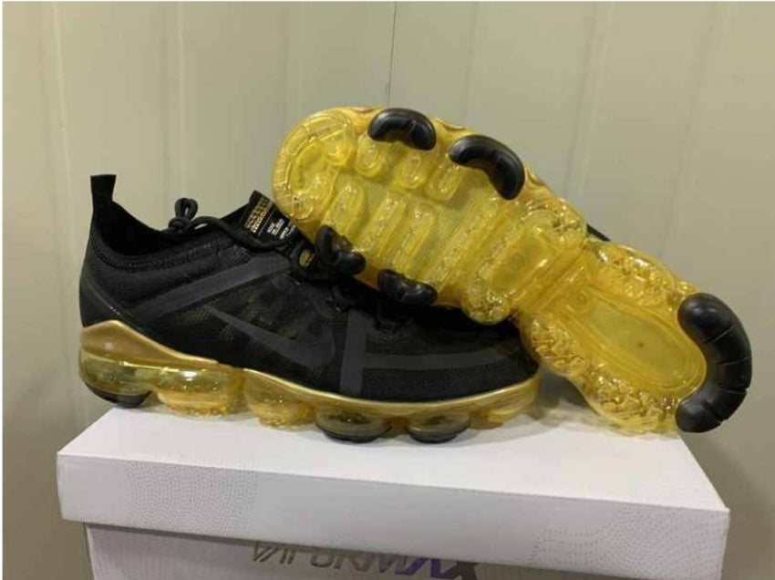 Les baskets Nike Vapormax 2018-2019 incarnent un style audacieux et une performance inégalée, design avant-gardiste
.pas cher. Le moins cher.