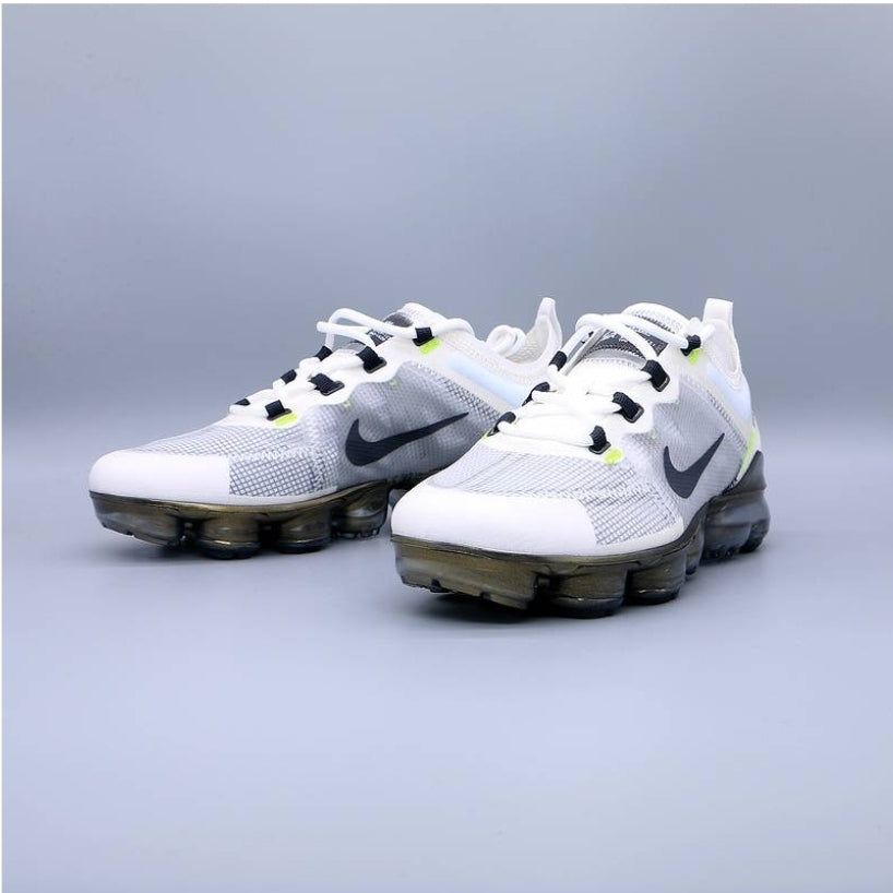 Les baskets Nike Vapormax 2018-2019 incarnent un style audacieux et une performance inégalée, design avant-gardiste
.pas cher. Le moins cher.