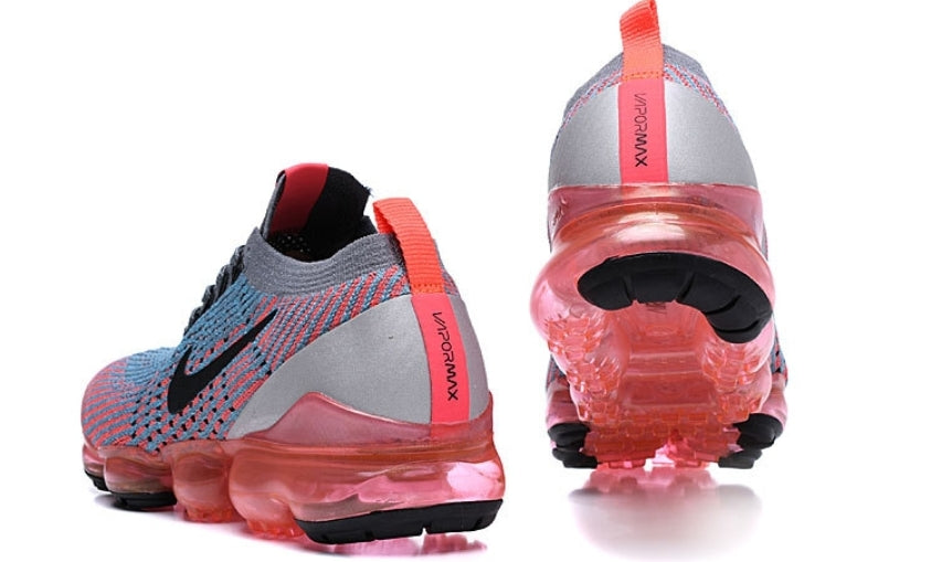 Nike Air VaporMax Flyknit 3
Flash Crimson