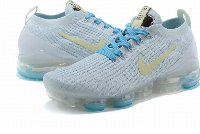 Les baskets Nike Vapormax 3.0 allient style moderne.design épuré et innovant attire l'attention de tous.pas cher. Le moins cher.
