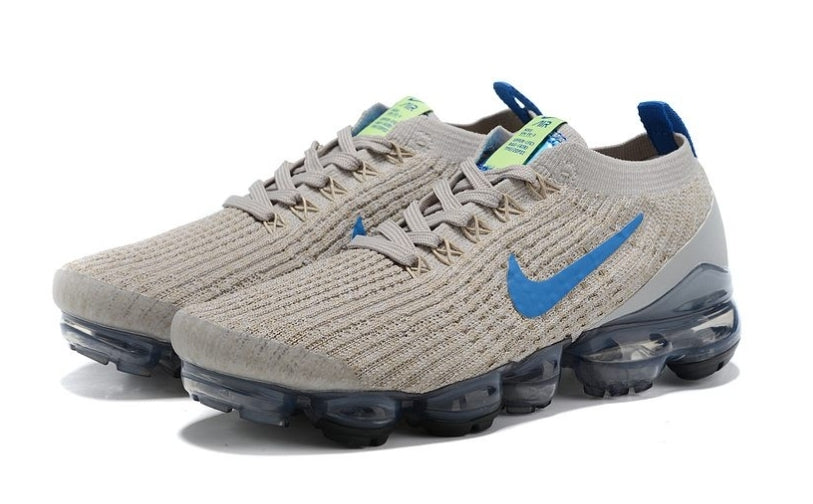Les baskets Nike Vapormax 3.0 allient style moderne.design épuré et innovant attire l'attention de tous.pas cher. Le moins cher.