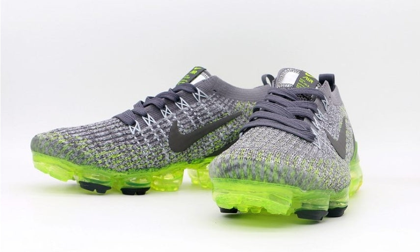 Les baskets Nike Vapormax 3.0 allient style moderne.design épuré et innovant attire l'attention de tous.pas cher. Le moins cher.