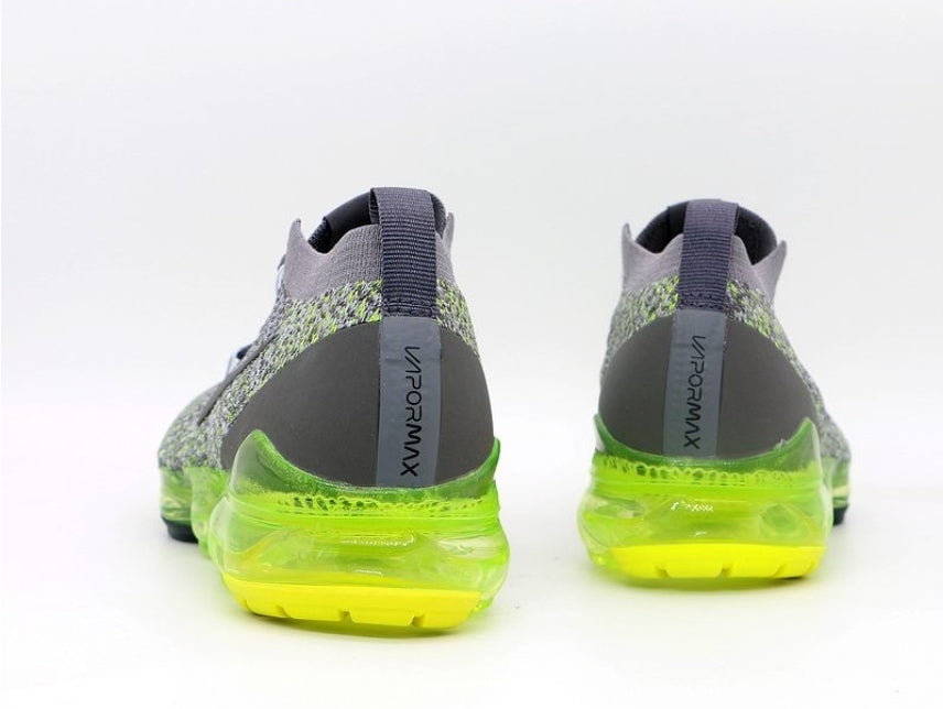 Les baskets Nike Vapormax 3.0 allient style moderne.design épuré et innovant attire l'attention de tous.pas cher. Le moins cher.
