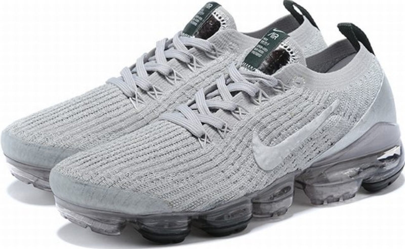 Les baskets Nike Vapormax 3.0 allient style moderne.design épuré et innovant attire l'attention de tous.pas cher. Le moins cher.