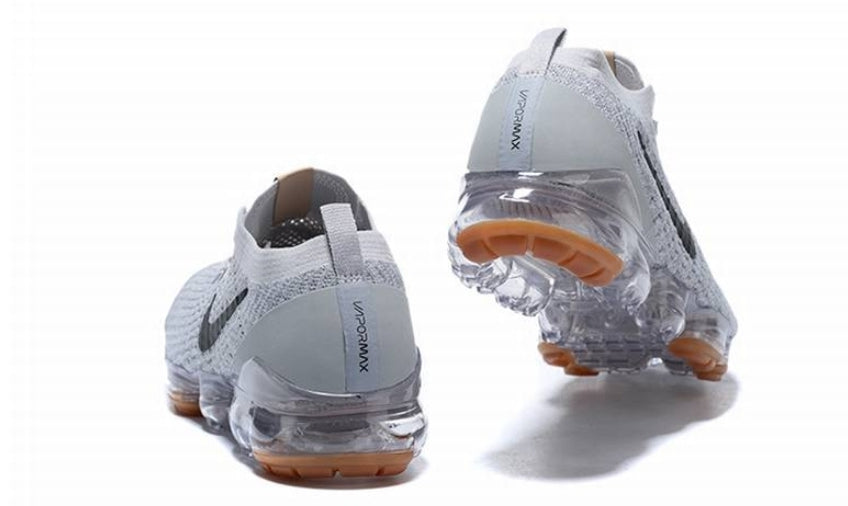 Les baskets Nike Vapormax 3.0 allient style moderne.design épuré et innovant attire l'attention de tous.pas cher. Le moins cher.