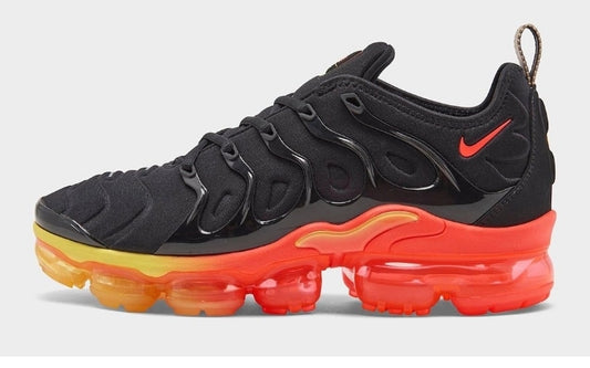 Les baskets Nike Tn Air VaporMax Plus combinent un style audacieux et des performances avancées. Leur design unique et leur technologie innovante séduisent les passionnés de mode.pas cher.le moins cher.