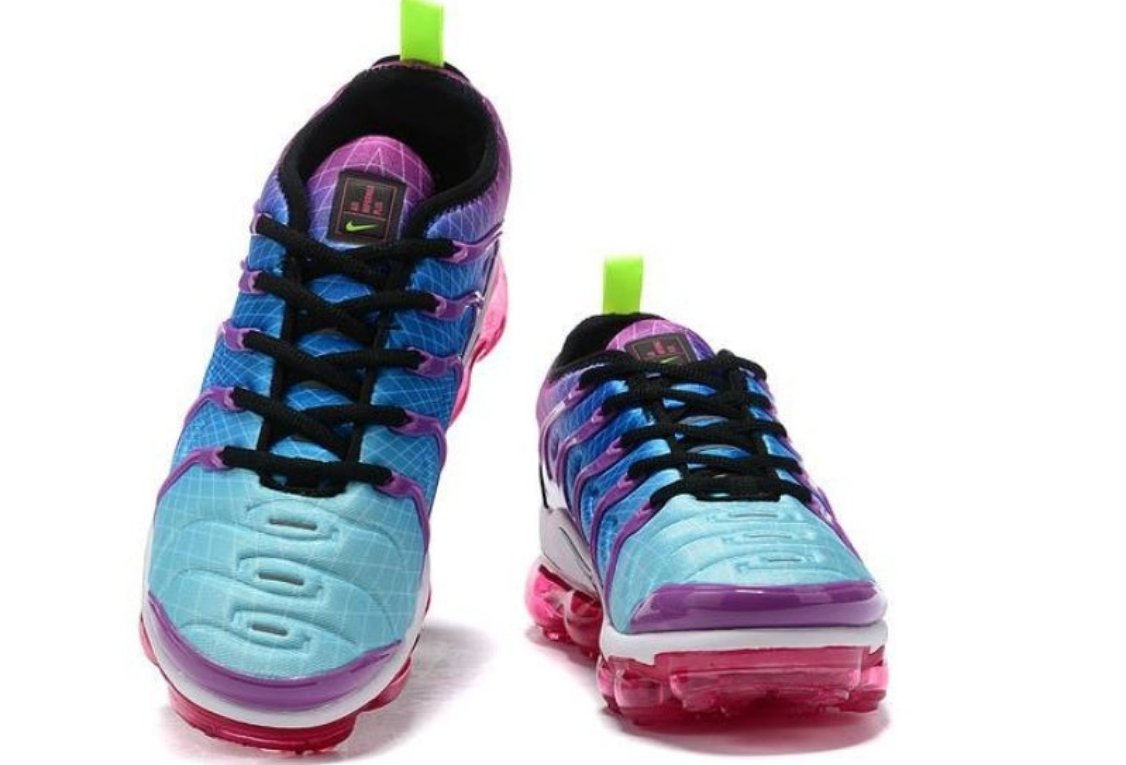 Les baskets Nike Tn Air VaporMax Plus combinent un style audacieux et des performances avancées. design unique innovante.de mode.pas cher.le moins cher.