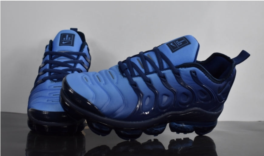 Les baskets Nike Tn Air VaporMax Plus combinent un style audacieux et des performances avancées. design unique innovante.de mode.pas cher.le moins cher.