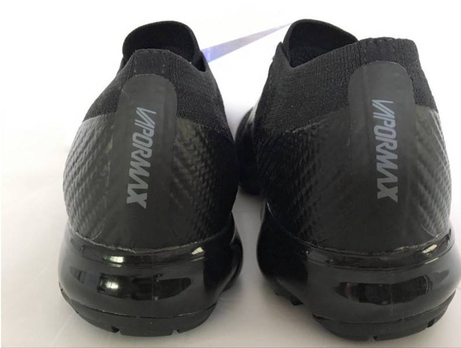 Les baskets Nike Vapormax 2018-2019 incarnent un style audacieux et une performance inégalée, design avant-gardiste 
.pas cher. Le moins cher.