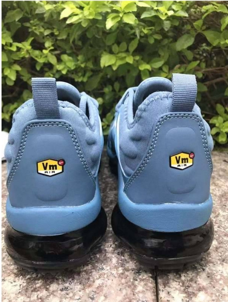 Les baskets Nike Tn Air VaporMax Plus combinent un style audacieux et des performances avancées. design unique innovante.de mode.pas cher.le moins cher.