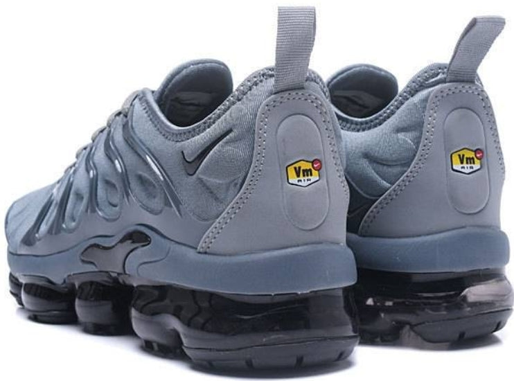 Les baskets Nike Tn Air VaporMax Plus combinent un style audacieux et des performances avancées. design unique innovante.de mode.pas cher.le moins cher.