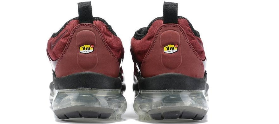 Les baskets Nike Tn Air VaporMax Plus combinent un style audacieux et des performances avancées. design unique innovante.de mode.pas cher.le moins cher.