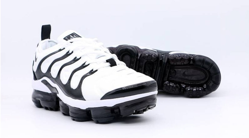 Les baskets Nike Tn Air VaporMax Plus combinent un style audacieux et des performances avancées. design unique innovante.de mode.pas cher.le moins cher.