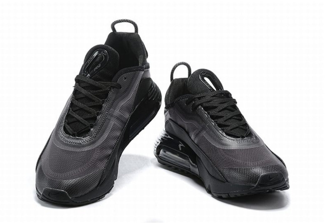 Les baskets Nike Air Max 2090 allient un style futuriste et une innovation technique avancée. Leur design audacieux.pas cher. Le moins cher.