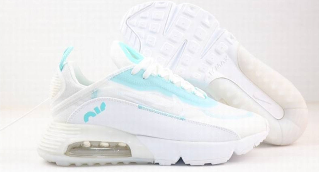 Les baskets Nike Air Max 2090 allient un style futuriste et une innovation technique avancée. Leur design audacieux.pas cher. Le moins cher.