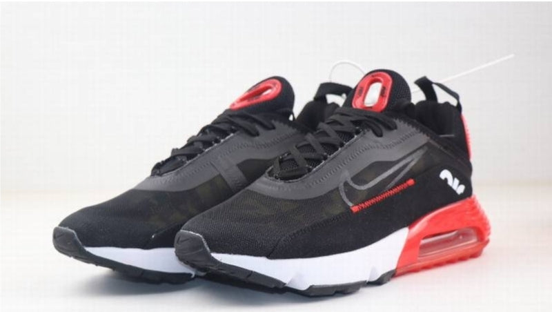 Les baskets Nike Air Max 2090 allient un style futuriste et une innovation technique avancée. Leur design audacieux.pas cher. Le moins cher.