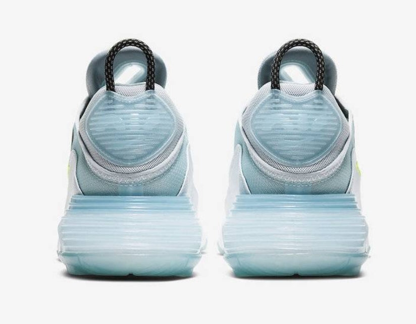 Les baskets Nike Air Max 2090 allient un style futuriste et une innovation technique avancée. Leur design audacieux.pas cher. Le moins cher.