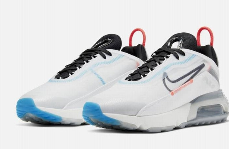 Les baskets Nike Air Max 2090 allient un style futuriste et une innovation technique avancée. Leur design audacieux.pas cher. Le moins cher.