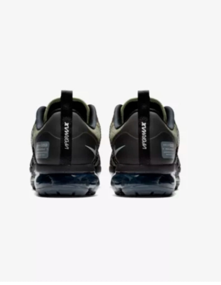 Les baskets Nike Vapormax 2018-2019 incarnent un style audacieux et une performance inégalée, design avant-gardiste 
.pas cher. Le moins cher.